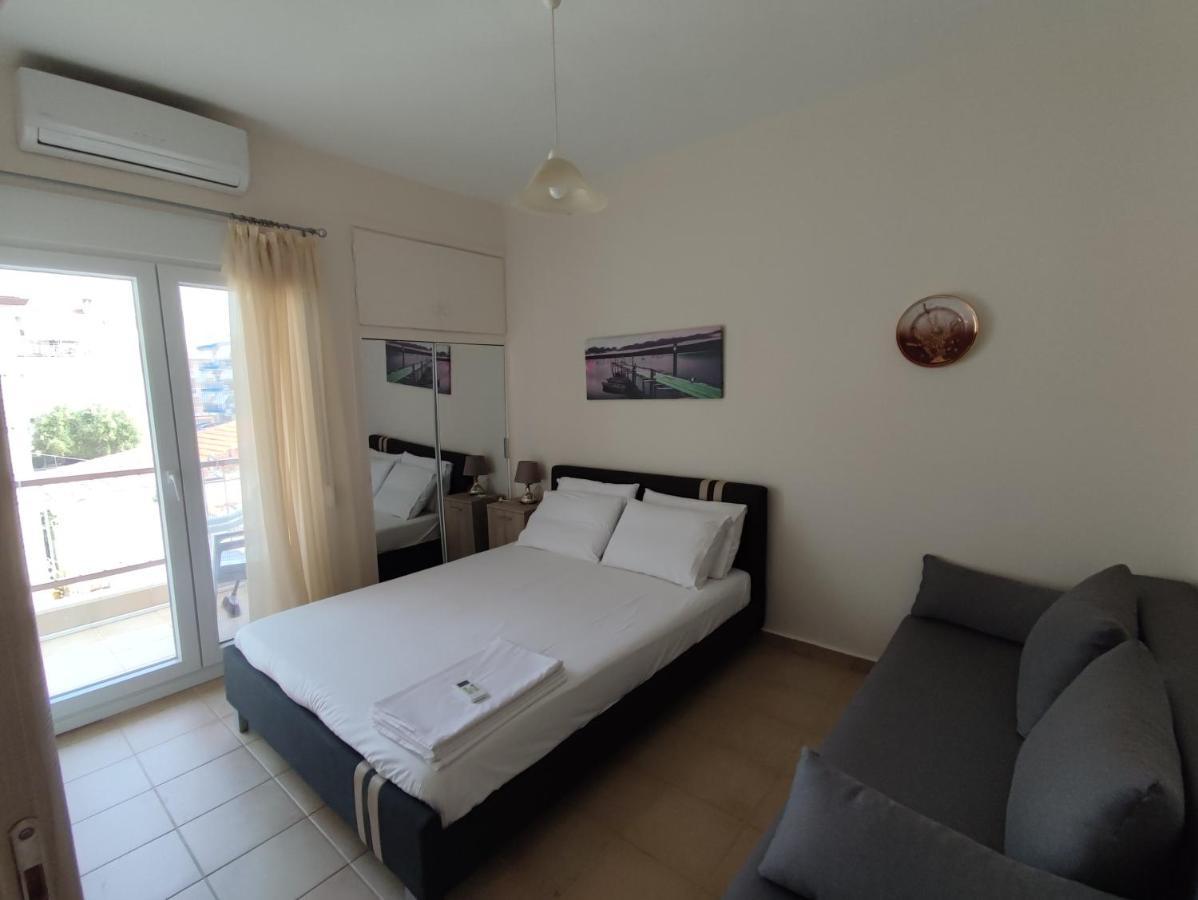 Eirini'S Place Nea Kallikrateia Ngoại thất bức ảnh
